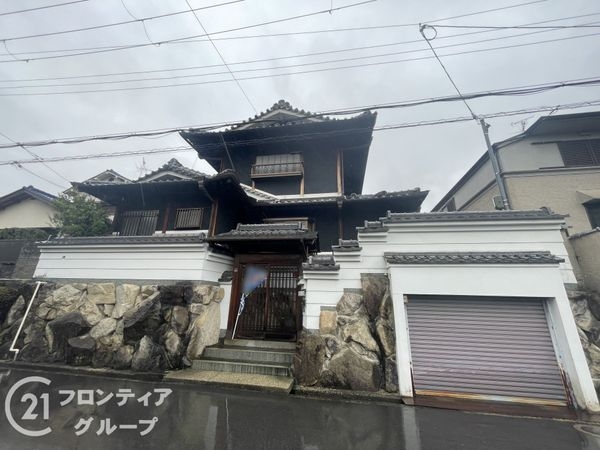 寝屋川市高宮あさひ丘の中古一戸建て