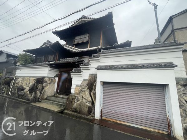 寝屋川市高宮あさひ丘の中古一戸建て