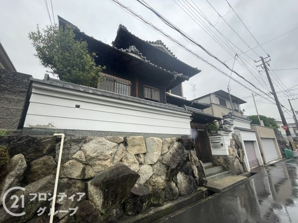 寝屋川市高宮あさひ丘の中古一戸建て