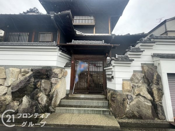 寝屋川市高宮あさひ丘の中古一戸建て