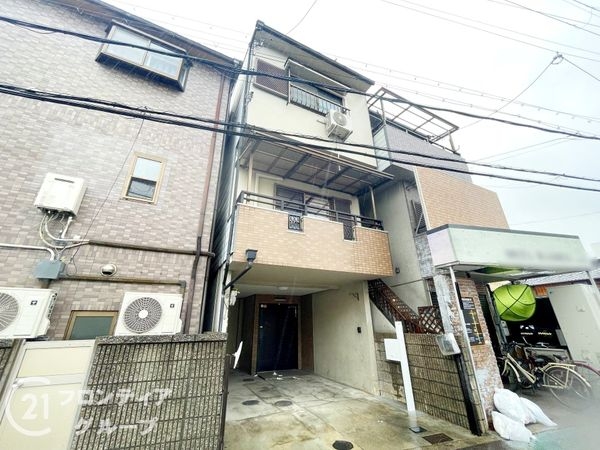寝屋川市池田本町の中古一戸建て