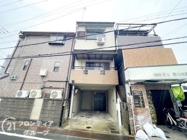 寝屋川市池田本町　中古一戸建て