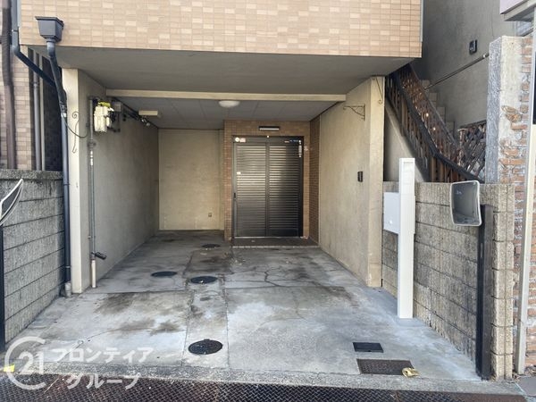 寝屋川市池田本町の中古一戸建て