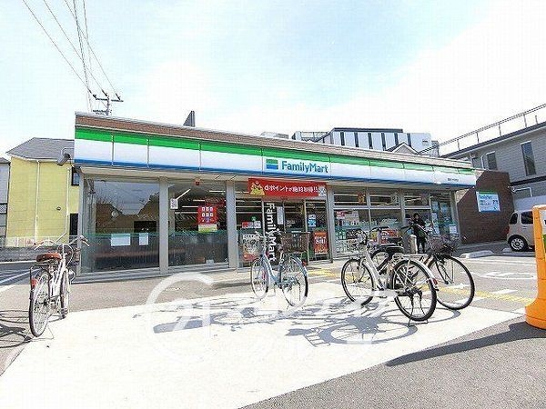 寝屋川市北大利町の中古一戸建て(ファミリーマート寝屋川大利町店)