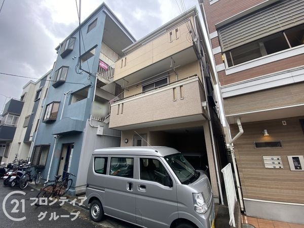 寝屋川市北大利町の中古一戸建て