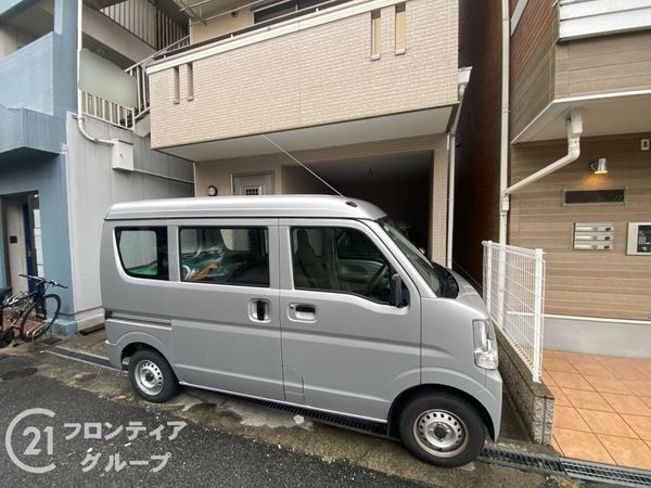 寝屋川市北大利町の中古一戸建て