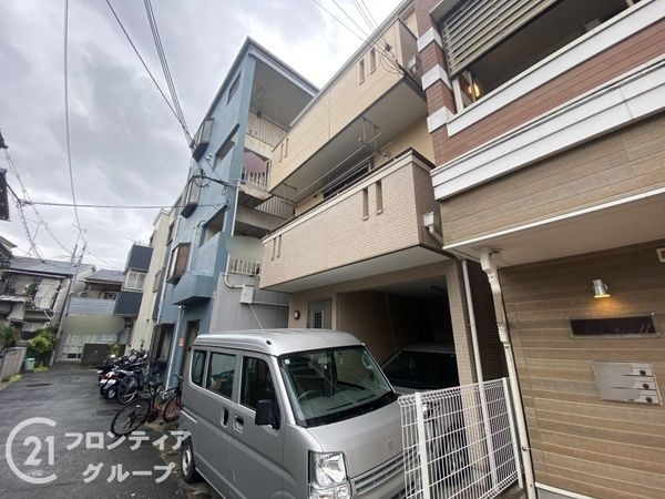 寝屋川市北大利町の中古一戸建て