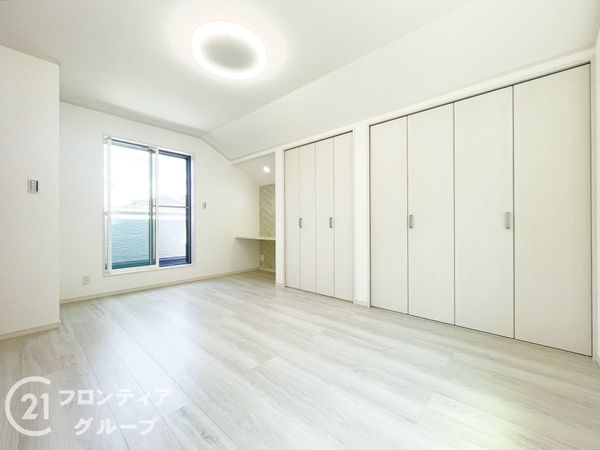 枚方市東香里元町　新築一戸建て