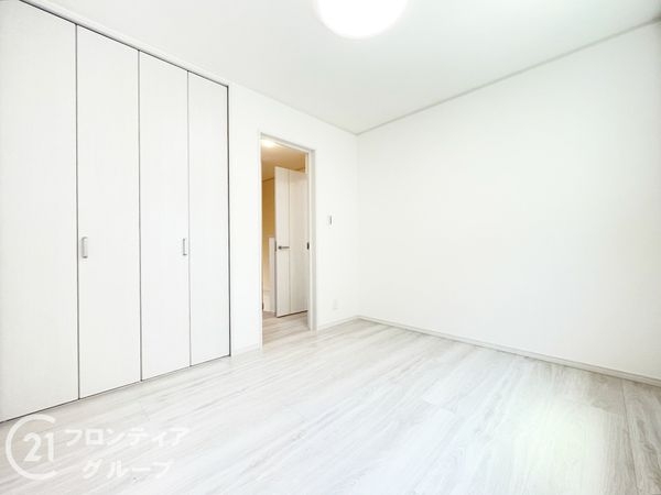 枚方市東香里元町　新築一戸建て