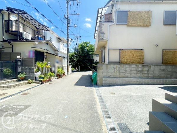 枚方市東香里元町　新築一戸建て