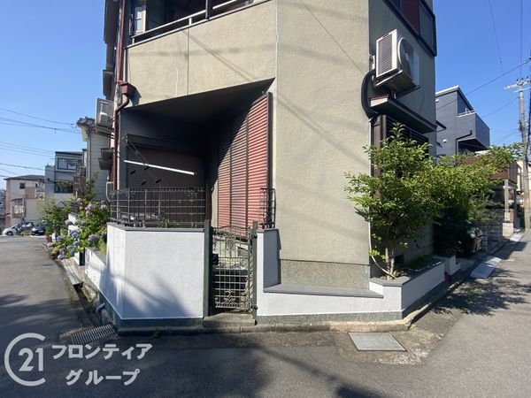 寝屋川市太秦桜が丘の中古一戸建て
