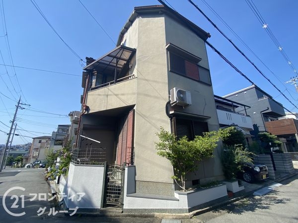 寝屋川市太秦桜が丘の中古一戸建て