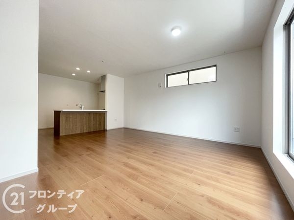 交野市私部４丁目　新築一戸建て　１期　１号地
