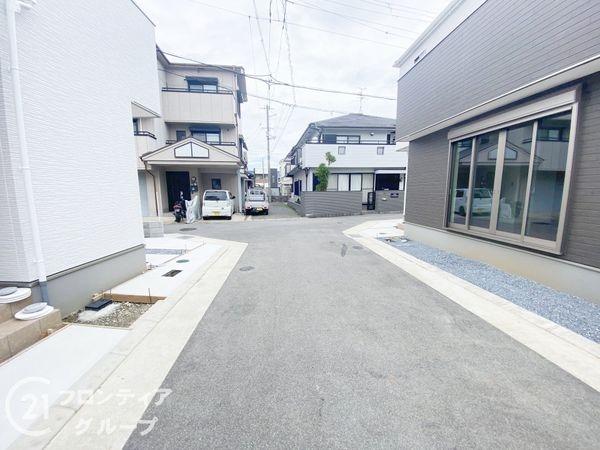枚方市牧野本町２丁目　新築一戸建て　1期　2号棟