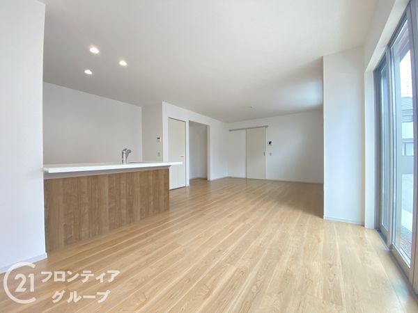 枚方市牧野本町２丁目　新築一戸建て　1期　1号棟