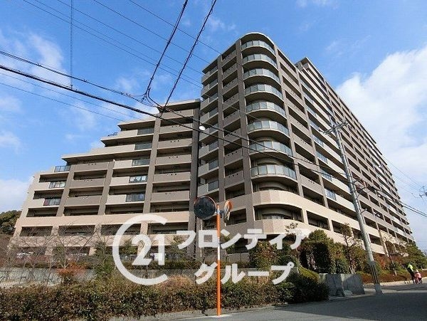 トーカンジェネラス香里ケ丘ステラシティ　中古マンション