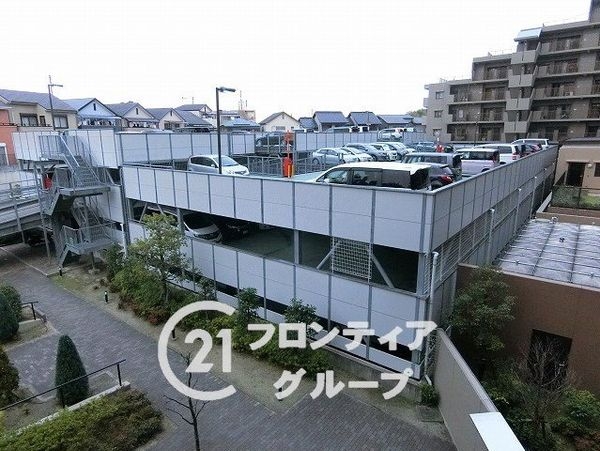 トーカンジェネラス香里ケ丘ステラシティ　中古マンション
