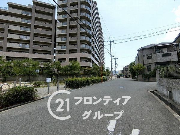 トーカンジェネラス香里ケ丘ステラシティ　中古マンション