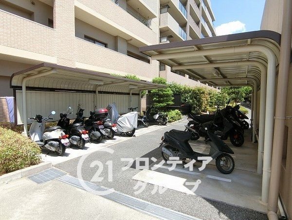 トーカンジェネラス香里ケ丘ステラシティ　中古マンション