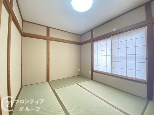 枚方市長尾家具町３丁目の中古一戸建て