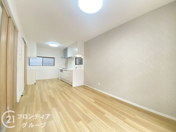 枚方市長尾家具町３丁目の中古一戸建て