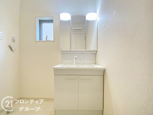 寝屋川市萱島東２丁目の中古一戸建て