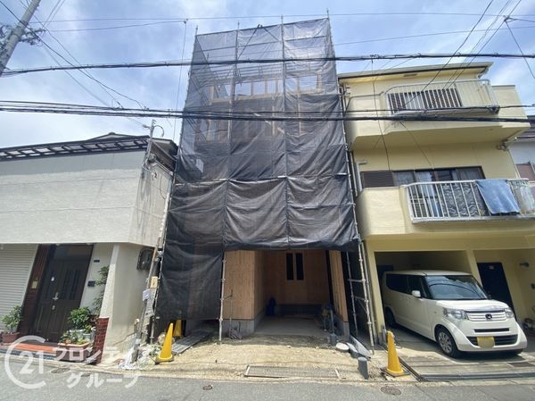 寝屋川市寿町　新築一戸建て　全１区画
