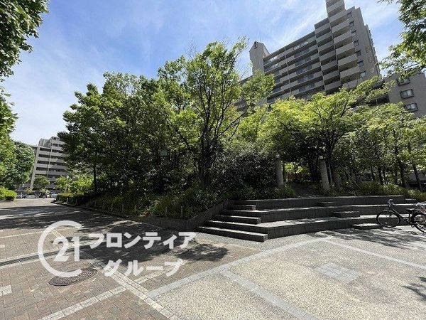 オークヒルズ香里四番館　中古マンション