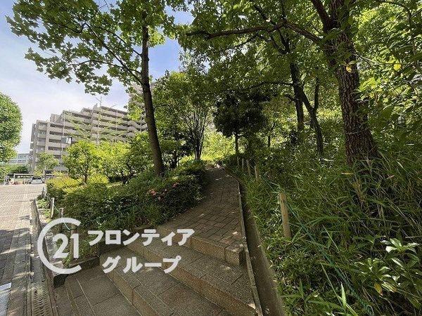 オークヒルズ香里四番館　中古マンション