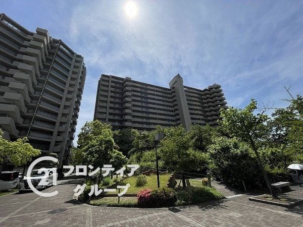 オークヒルズ香里四番館　中古マンション