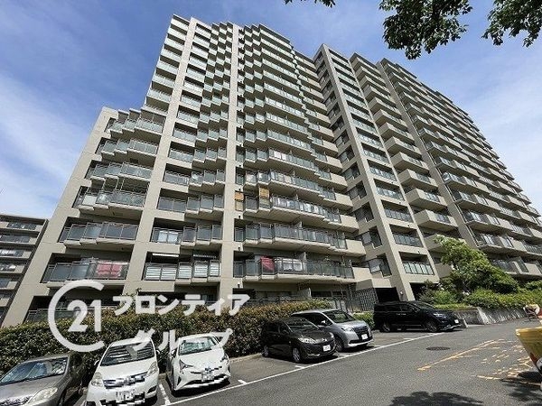 オークヒルズ香里四番館　中古マンション