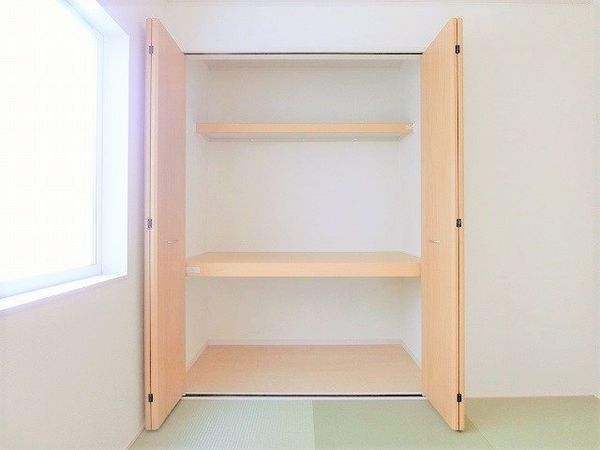 寝屋川市太秦元町　新築一戸建て　第２　４号棟