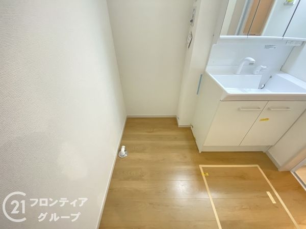 寝屋川市成美町　新築一戸建て　１期　全１区画