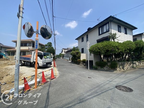 枚方市渚東町　新築一戸建て　2期　2号棟