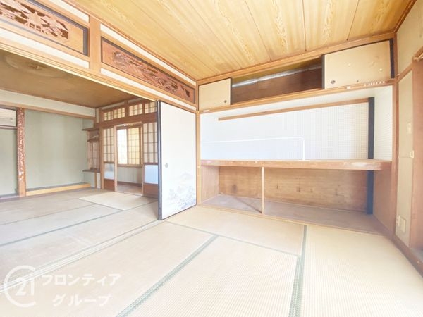 枚方市養父丘２丁目の中古一戸建て