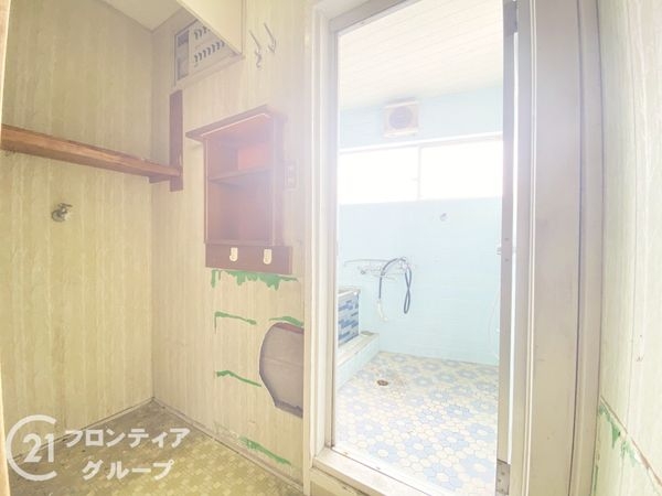 枚方市養父丘２丁目の中古一戸建て