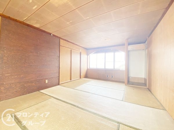 枚方市養父丘２丁目の中古一戸建て