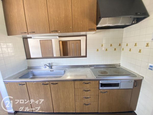 枚方市楠葉朝日１丁目　中古一戸建て