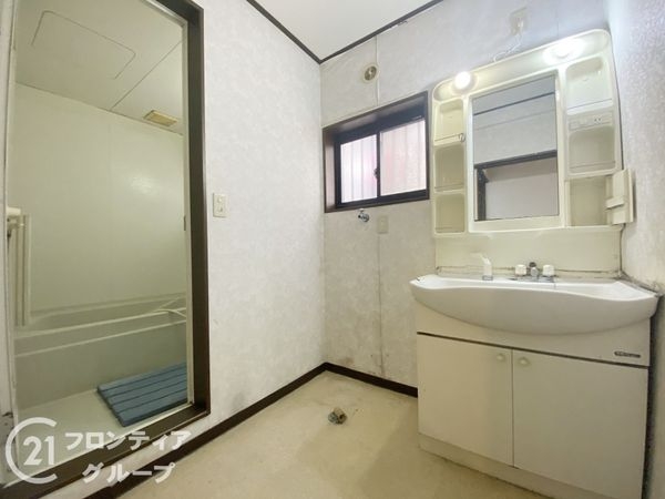 枚方市楠葉朝日１丁目の中古一戸建て