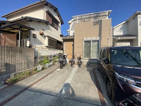 枚方市東香里南町の中古一戸建て