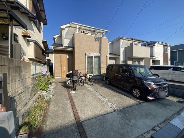 枚方市東香里南町の中古一戸建て