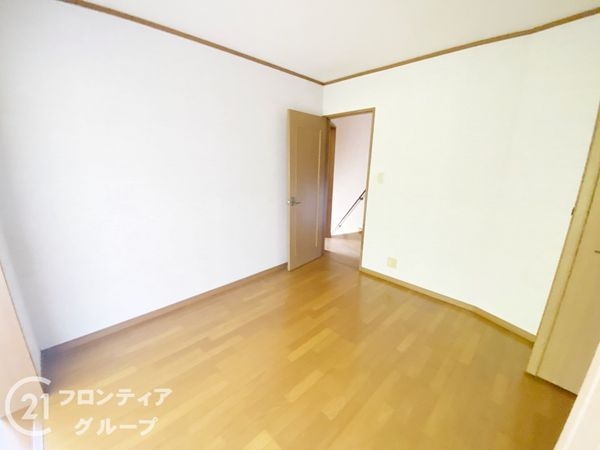 交野市神宮寺２丁目の中古一戸建て