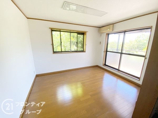 交野市神宮寺２丁目の中古一戸建て