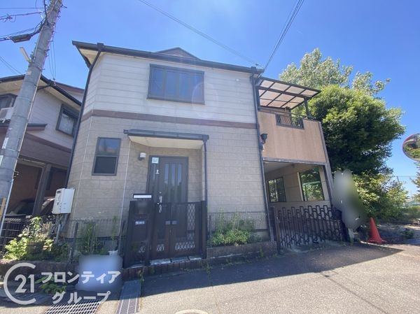 交野市神宮寺２丁目　中古一戸建て