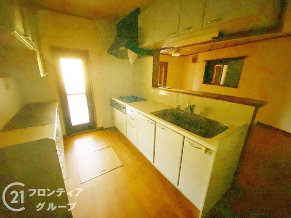 交野市神宮寺２丁目の中古一戸建て