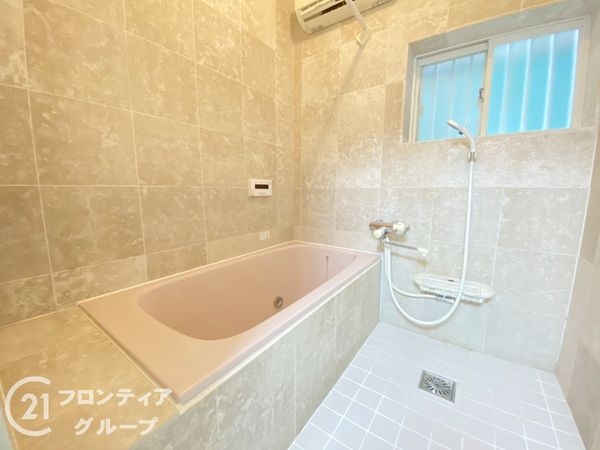 寝屋川市池田中町　中古一戸建て