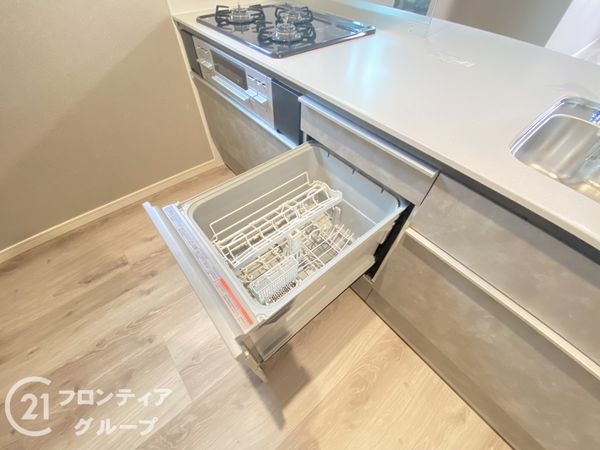 寝屋川市昭栄町　新築一戸建て