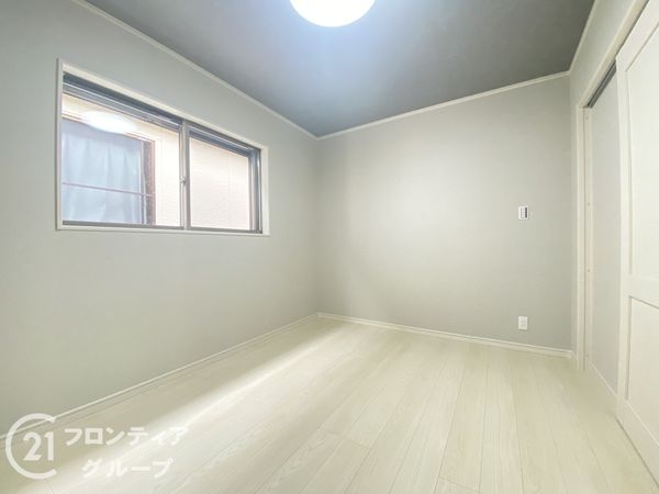 寝屋川市昭栄町　新築一戸建て
