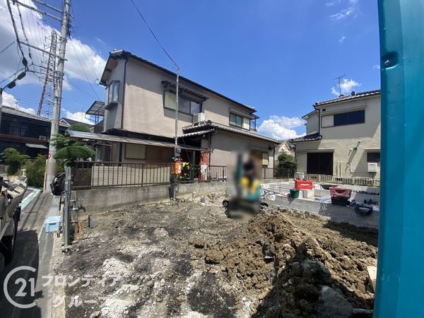 枚方市茄子作４丁目　新築一戸建て