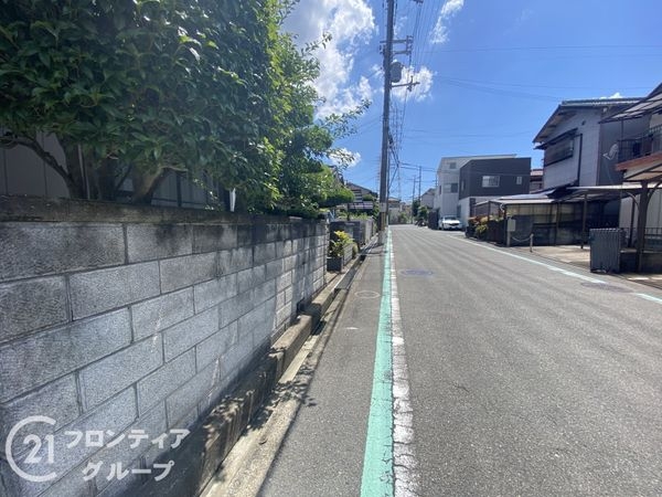 枚方市茄子作４丁目　新築一戸建て